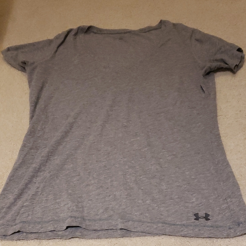 Under Armour Women's Heather Gray Tee